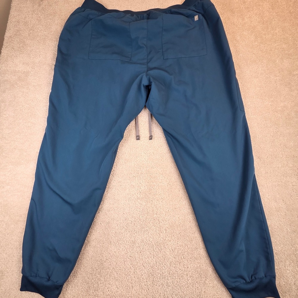 Fabletics All Shift Scrub Jogger Pants Mens 2X Caribbean Blue Medical dental Vet - Picture 2 of 9